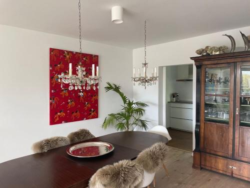 Ganzes Haus in ruhiger Lage zwischen Heidelberg und Mannheim in Edingen-Neckarhausen