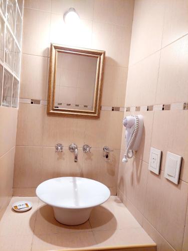 Double Room with Private Bathroom image 8