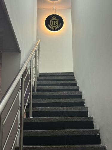 Hotel barajas in Montelíbano