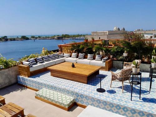 Santa Isabel - Villa de diseño con vistas privilegiadas y piscina