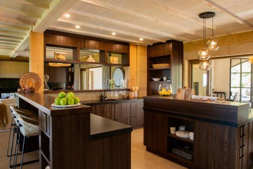 virtuve, Muriwai Estate in Muriwai