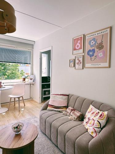 Cozy central flat next to tram and bus stations, Helsinky (fotografie 3)