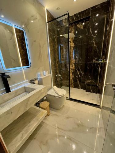 White House Pyramids view