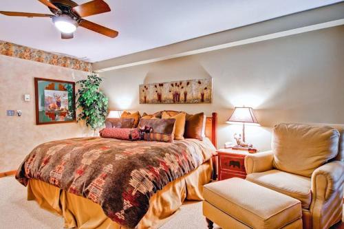 Kiva 233 by East West Hospitality in Beaver Creek, USA