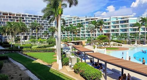 Aria Ocean Luxury Beach & Pool in Nuevo Vallarta in Bucerías, Mexico