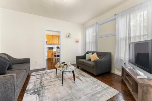 The Cozy Nest close to NYC in East Orange, USA