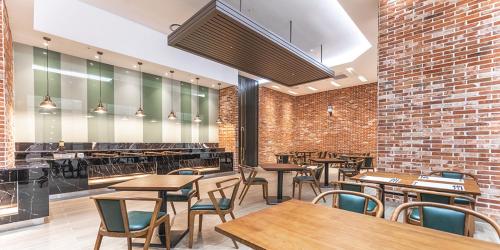 Restaurant, Grand Moment near Busan Museum