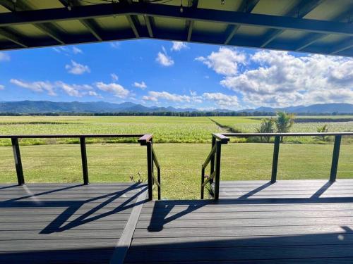 Pinnacolo Farm Stay in Finch Hatton