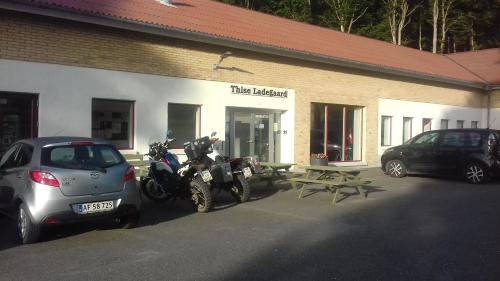 Thise Ladegaard, Manna (fotografie 10)