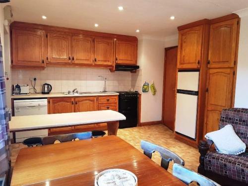 Waterside Cottage, Cashel, Galway (foto 2)