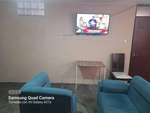 201 Comfy Apt WiFi kitchen SmartTV Central at Callao