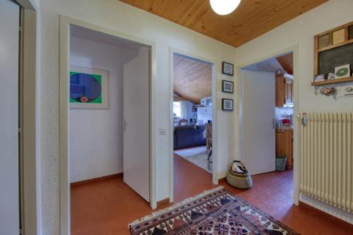 Ravines 50, Soulful Escape With Mountain Views in ช็องเปรี