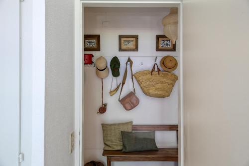 Soulful escape with fireplace and mountain views – Champery, PA