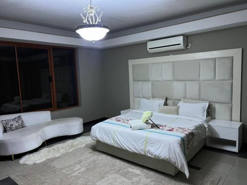 MATOLa HOUSe MATOLa HOUSe