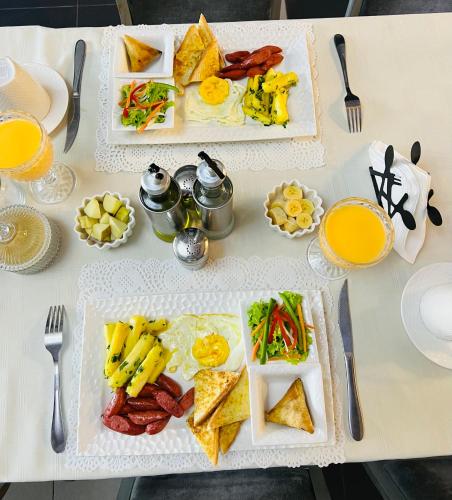 MATOLa HOUSe MATOLa HOUSe