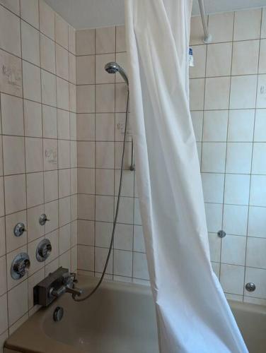 Apartment 6 Apartment 6