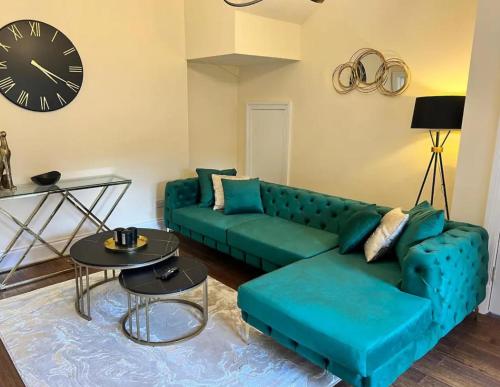 3 Bed - Sleeps 7 - Free Parking - Central Location, Glasgow