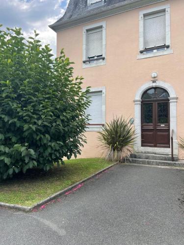 入口, Petit studio avec parking, très bien équipé proche des Thermes et du centre ville Nouvelle literie (Petit studio avec parking, tres bien equipe proche des Thermes et du centre ville Nouvelle literie) in 薩利耶德貝阿爾恩鎮中心