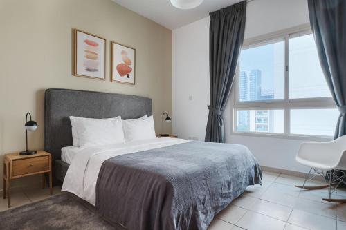 Blueground Greens city view furnished DXB-1533, Dubai (foto 10)