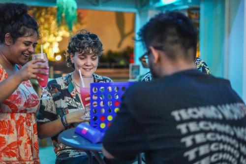 バー『素晴らしい』