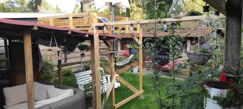 "Tempat Senang" chalet on the beautiful Veluwe with airco sauna bbq jacuzzi beamer and dog "Tempat Senang" chalet on the beautiful Veluwe with airco sauna bbq jacuzzi beamer and dog