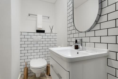 Tuynhuys 703 – Cape Town, CO