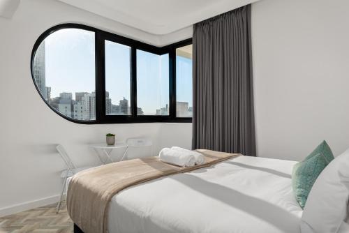 Tuynhuys 703 – Cape Town, CO