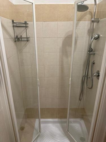 B&T Rooms - image 13