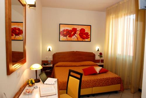 1 queen bed