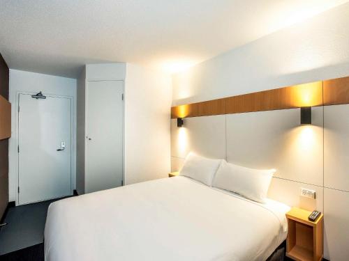 ibis Budget - Enfield - image 2