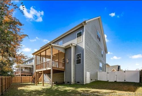 Large 3 Level Family Home in Johnsonville, USA