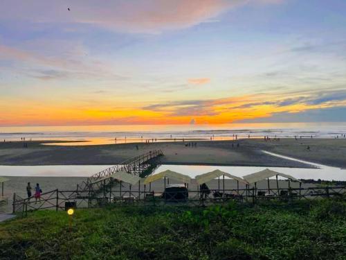 Restaurant, Dunes Holiday Village in Mandrem
