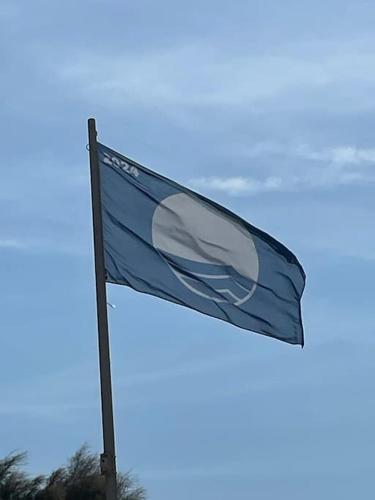 Apartament Mare e Sole z basenem i przy plaży