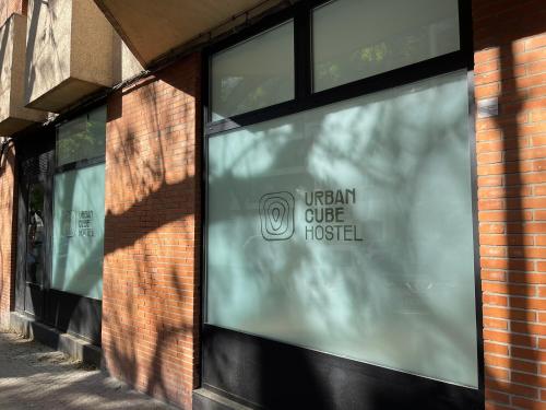 Urban Cube Hostel Sevilla