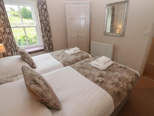 Cross Beck Cottage - main image