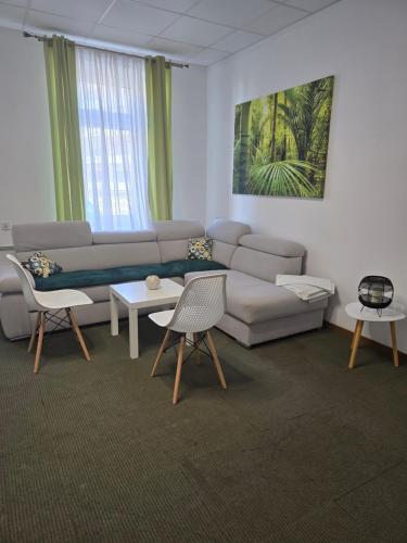 Hostel Krośnieńska 12