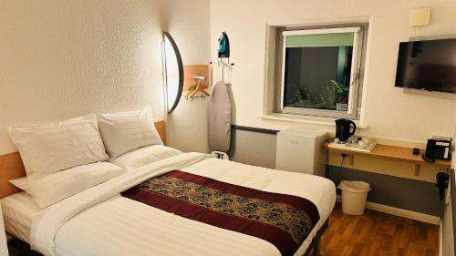 Cambridge Hotel Bradford Central - صورة 4