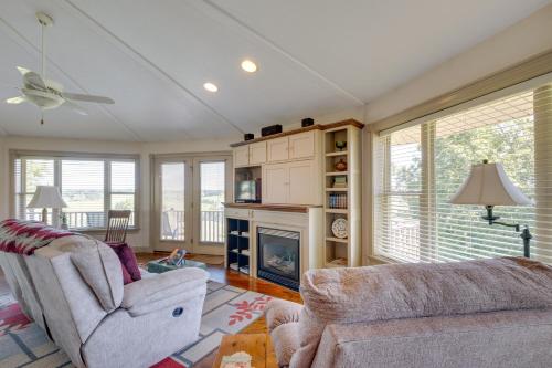 Millersburg Getaway with Amish Country Views! Millersburg Getaway with Amish Country Views!