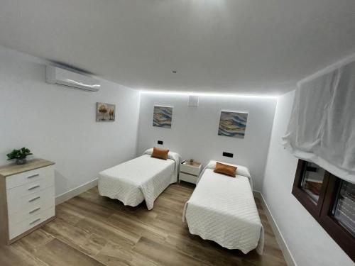 1ª planta D Apartamento Juan Robledo en centro ciudad, in اندوجار