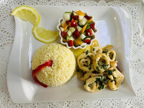 MATOLa HOUSe MATOLa HOUSe