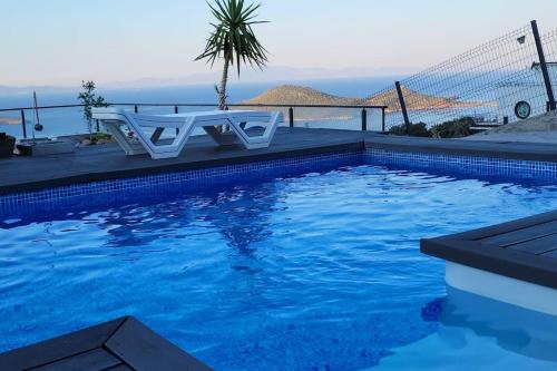 Villa with private pool and sea view Villa with private pool and sea view
