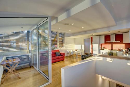 San Siro Apartment, Milán