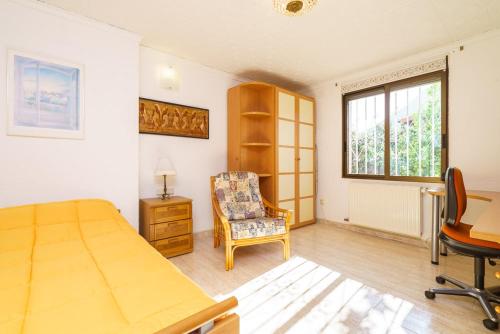 Three-Bedroom Villa image 10
