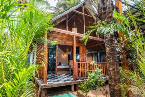 Simrose, Agonda