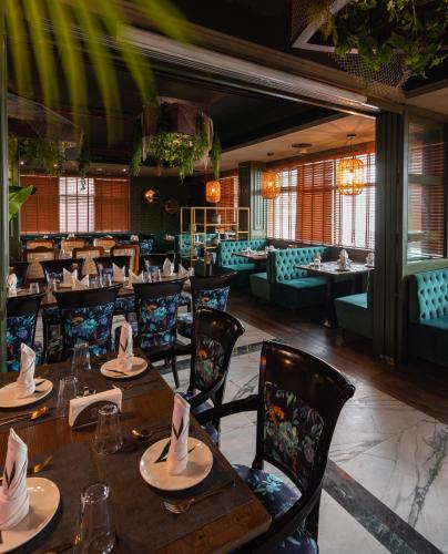 President Hotel - Restaurant