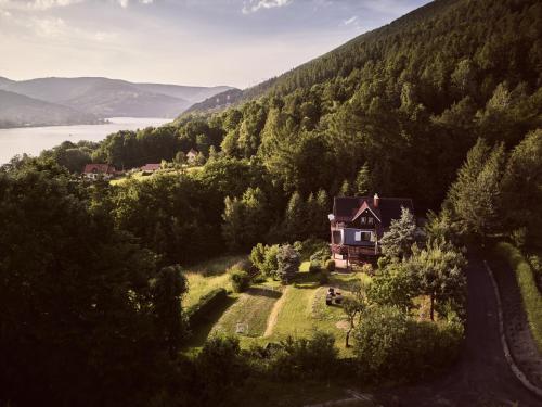 Konkelówka- Beskidy, willa z ogrodem i sauną, Góra Żar i jezioro