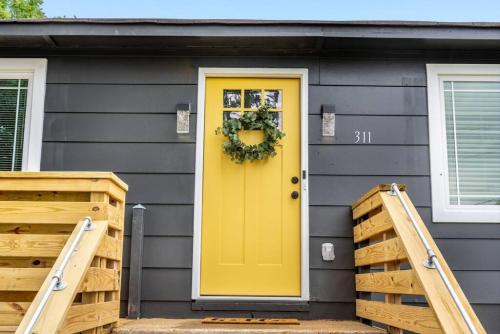Sunset Cottage - Mtn and Sunset views, GREAT location in Chattanooga, USA