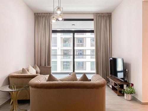 Wilton Terrace Charm- Stylish 1-Bedroom in MBR City With a Pool View, Dubai (Foto 4)