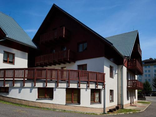 Apartment Horní Rokytnice-2 by Interhome (Apartment Horni Rokytnice-2 by Interhome) in 羅基尼茨納德傑茨羅