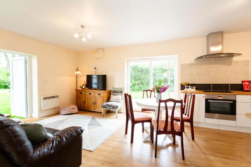 Cottage at Tractors and Cream in Othery